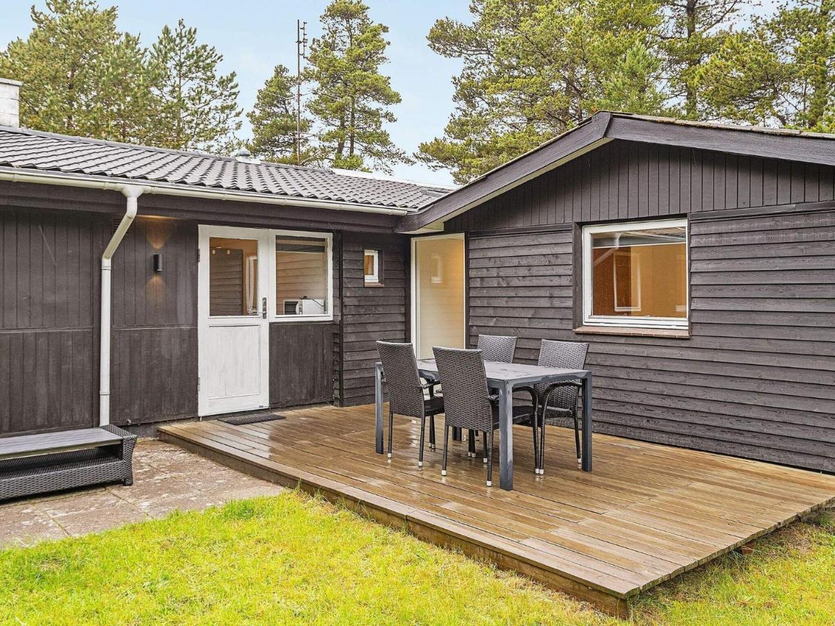8 Person Holiday Home In R M Kongsmark Buitenkant foto
