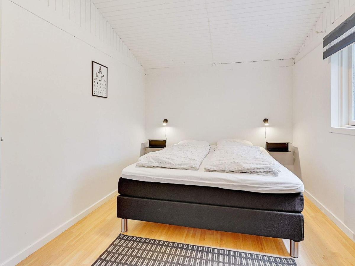 8 Person Holiday Home In R M Kongsmark Buitenkant foto